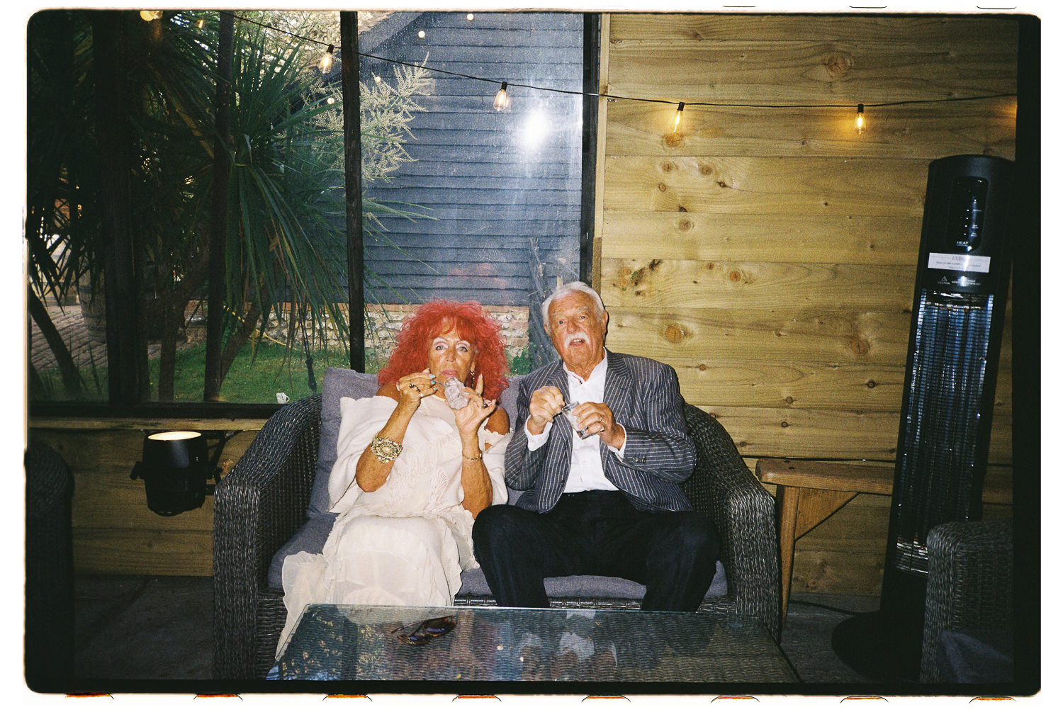 OLD LUXTERS BARN WEDDING PHOTOGRAPHY ON ANALOGUE FILM 05 020 OLD LUXTERS BARN WEDDING PHOTOGRAPHY ON ANALOGUE FILM 05 020